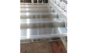 影響耐力板透光的因素有哪些？